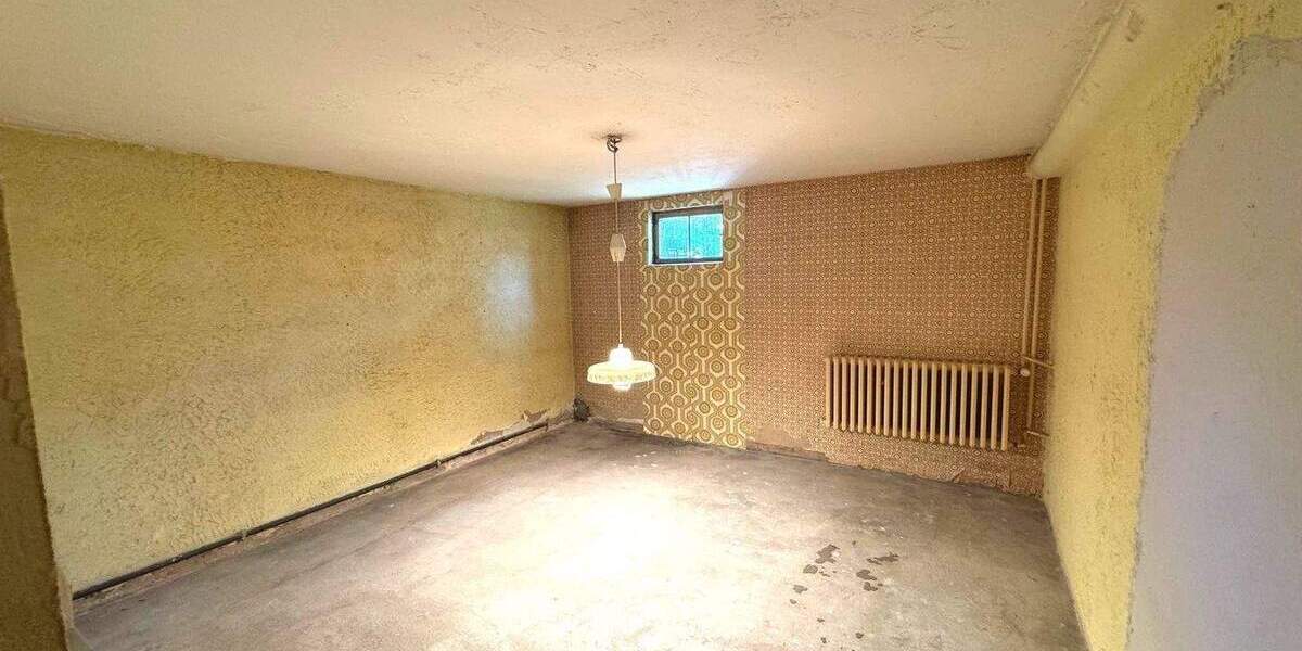 Einfamilienhaus Niederkassel - 6 Zimmer, 200 m&sup2;, 490.000&euro; | Angebot:25663636