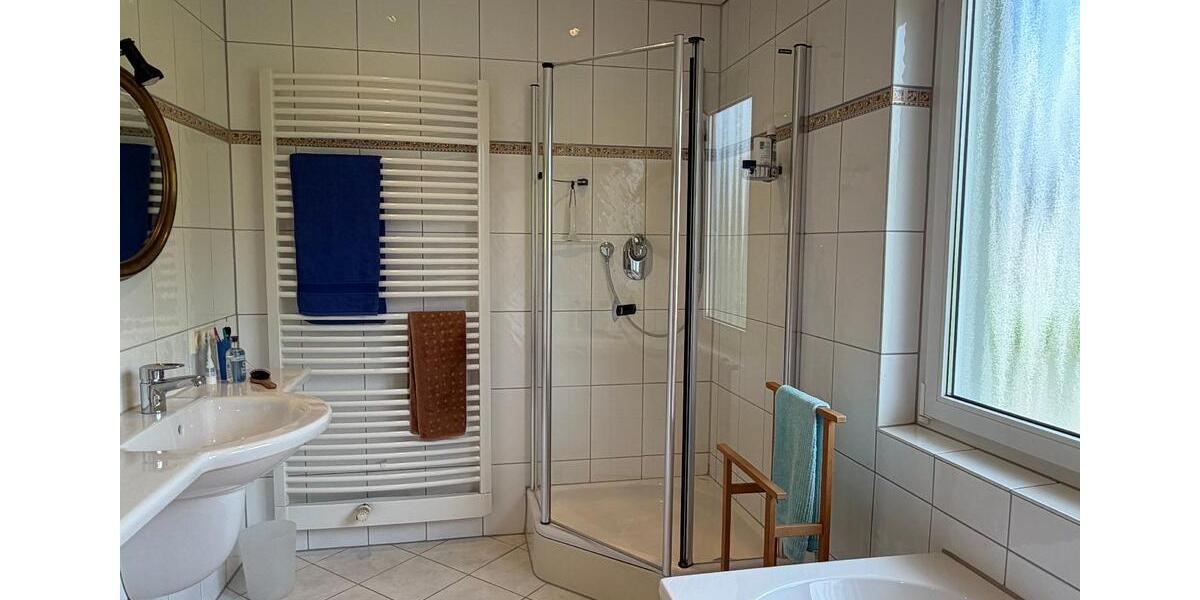 Doppelhaushälfte Köln Mülheim - 6 Zimmer, 160 m&sup2;, 665.000&euro; | Angebot:27120742