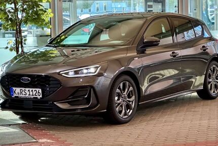 Ford Focus 13.000 km 32.990 &euro; Köln 50769