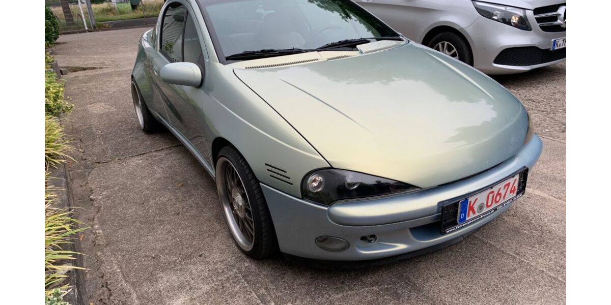 Opel Tigra 98.000 km 6.995 &euro; Köln 51107