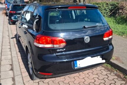 VW Golf 192.000 km 3.699 &euro; Grevenbroich 41517