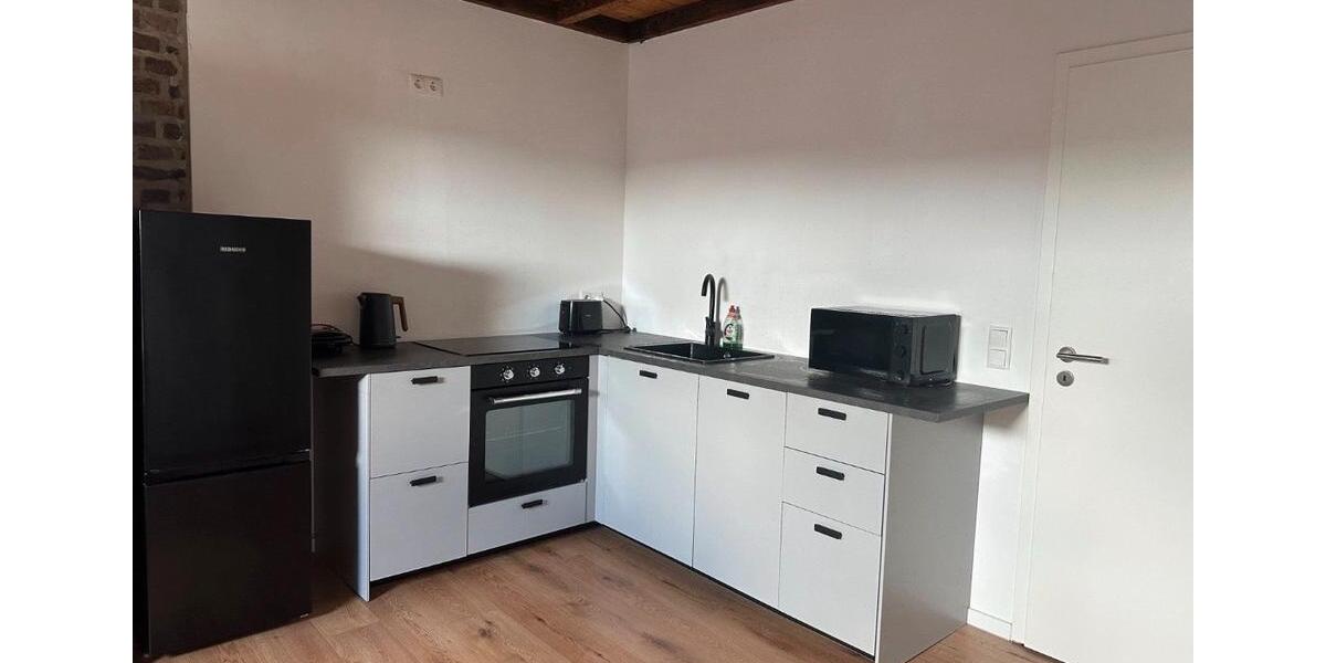 Dachgeschoßwohnung Köln Lindenthal - 5 Zimmer, 120 m&sup2;, 570&euro; | Angebot:25205302