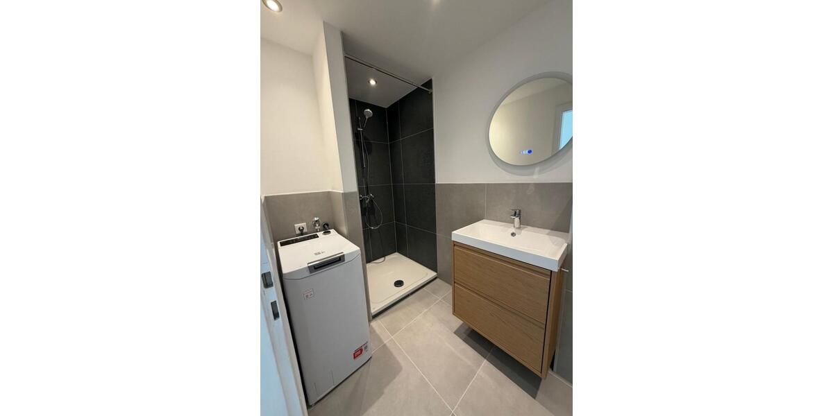 Etagenwohnung Köln Kalk - 2 Zimmer, 20 m&sup2;, 470&euro; | Angebot:25933978