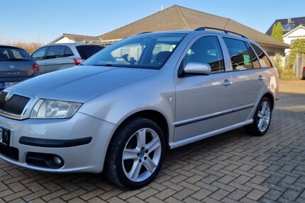 Skoda Fabia 389.000 km 1.580 &euro; Dormagen 41539