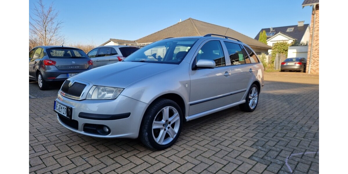 Skoda Fabia 389.000 km 1.580 &euro; Dormagen 41539