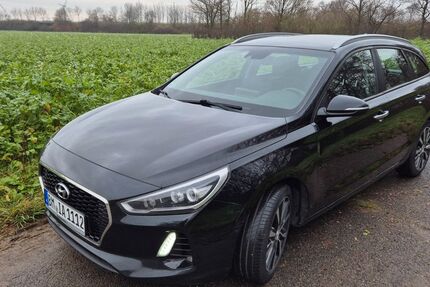Hyundai i30 166.600 km 8.980 &euro; Elsdorf 50189