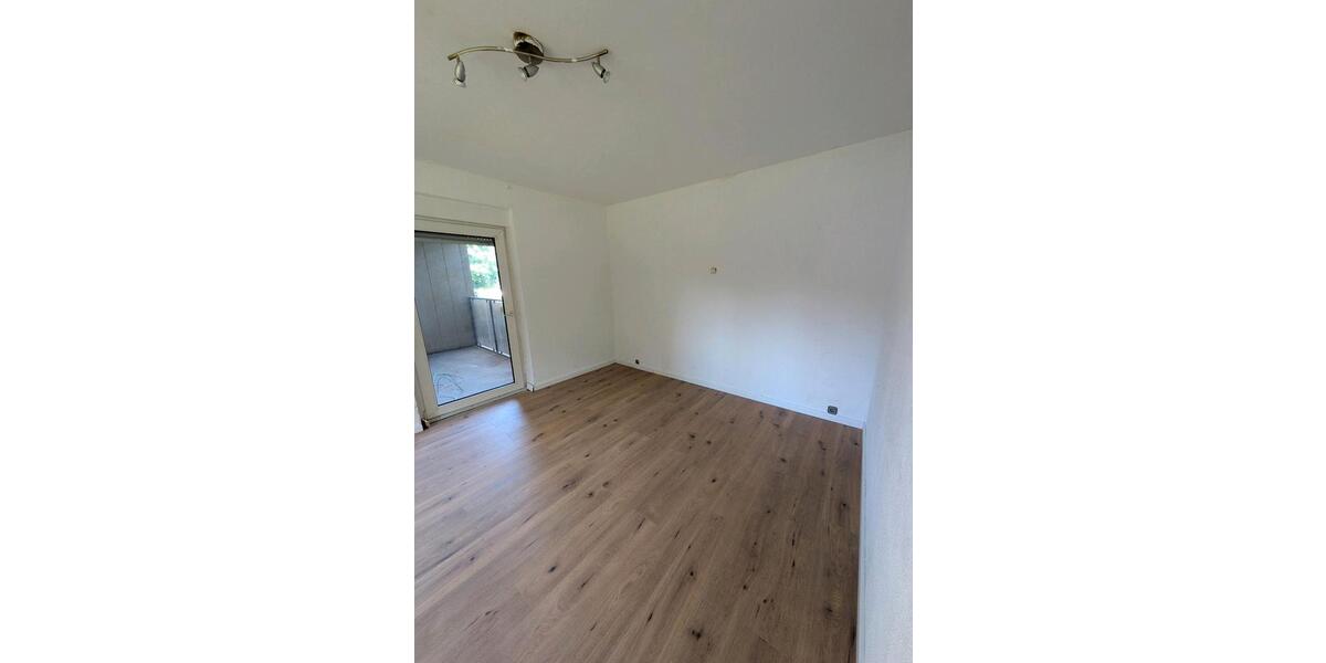 Hochparterre Köln Porz - 2 Zimmer, 57 m&sup2;, 180.000&euro; | Angebot:25309573