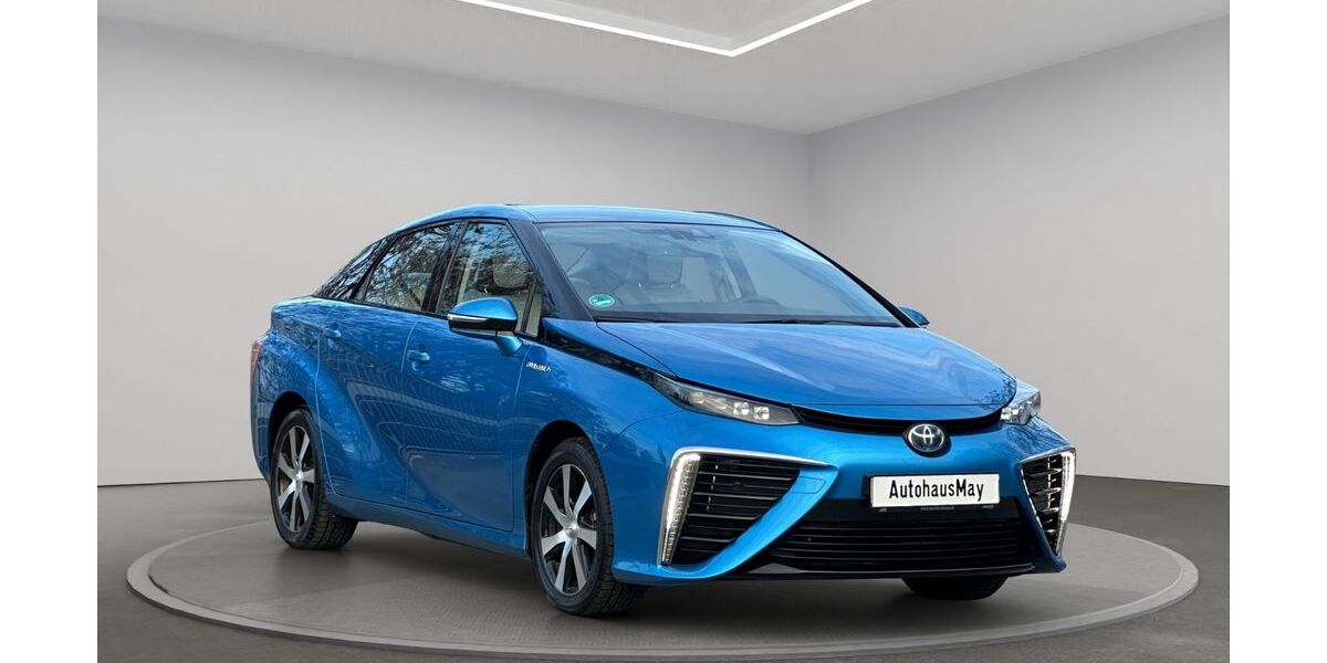 Toyota Mirai 6.124 km 16.950 &euro; Köln 50674