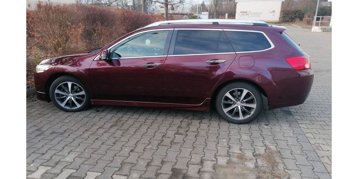 Honda Accord 229.000 km 7.600 &euro; Düren 52351