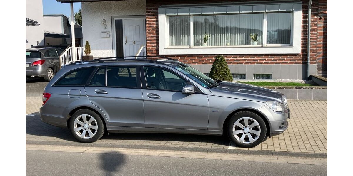 Mercedes-Benz C 180 165.000 km 8.200 &euro; Hürth 50354
