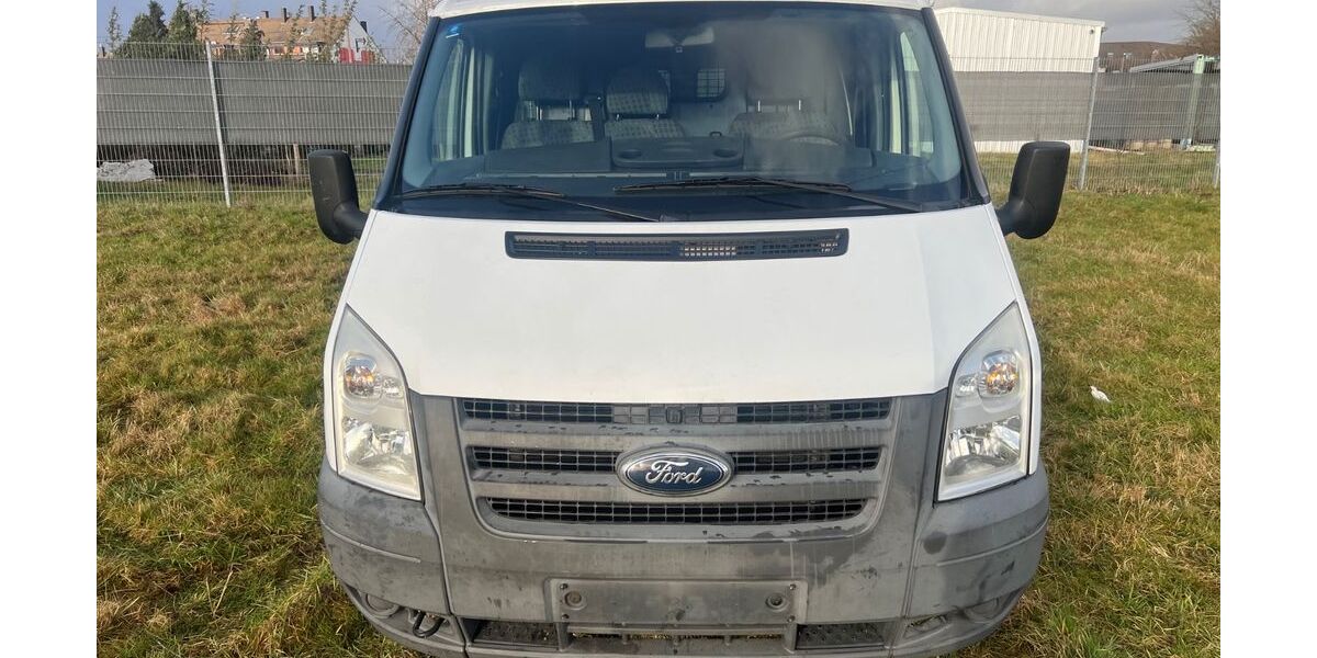 Ford Transit 147.000 km 5.500 &euro; Köln/Poll 51105