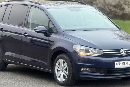 VW Touran 88.000 km 15.990 &euro; Bedburg 50181