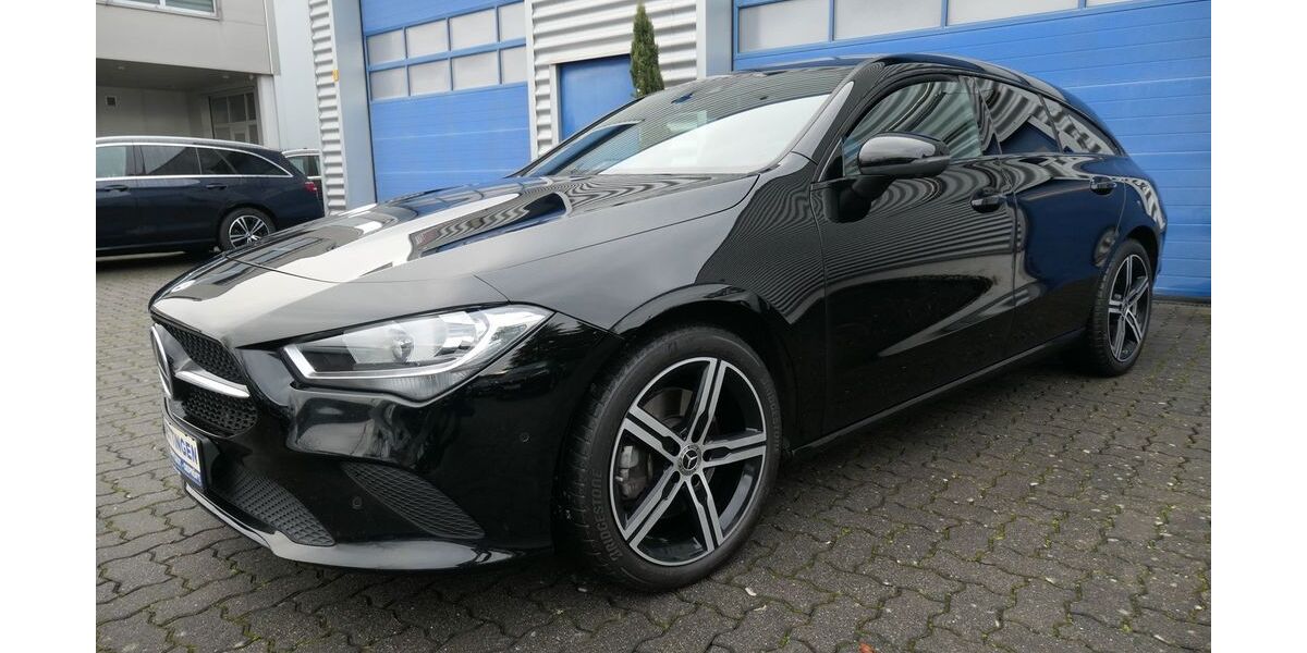 Mercedes-Benz CLA 220 Shooting Brake 91.758 km 24.850 &euro; Monheim 40789