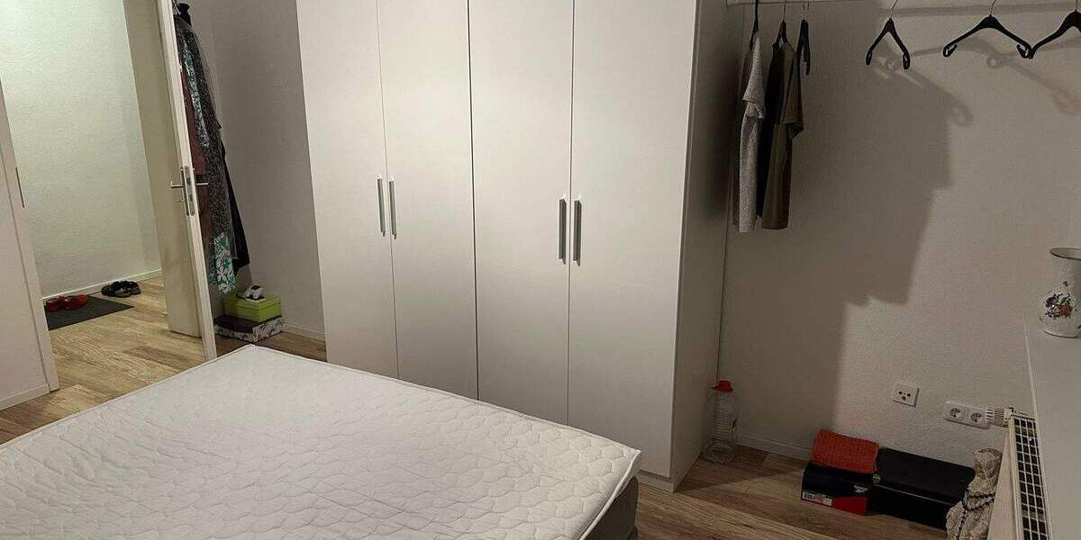 Etagenwohnung Köln Gremberghoven - 2 Zimmer, 62 m&sup2;, 199.000&euro; | Angebot:25703126