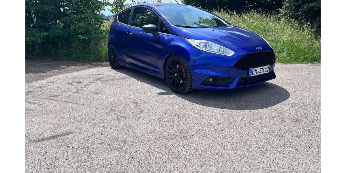Ford Fiesta 125.000 km 12.499 &euro; Frechen 50226