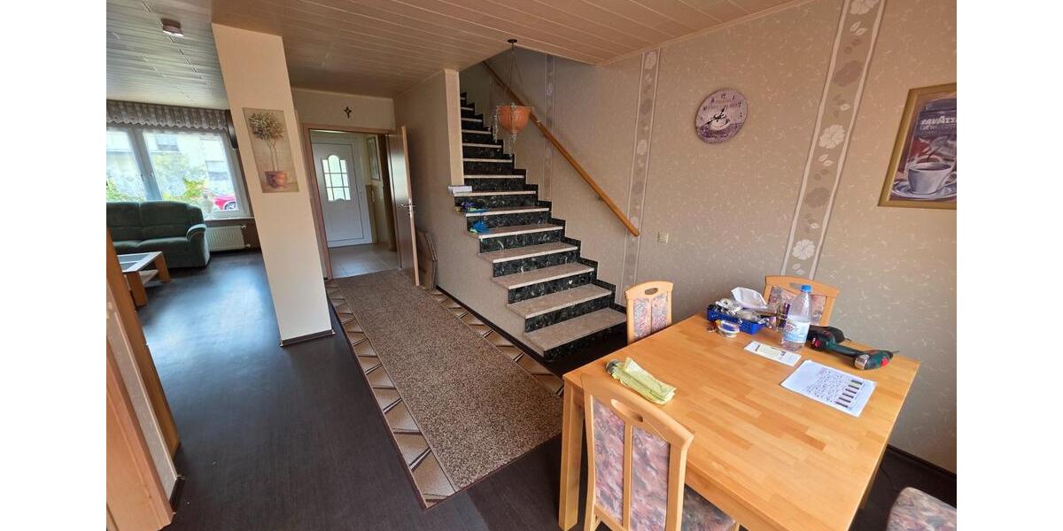 Reihenhaus Erftstadt - 5 Zimmer, 93 m&sup2;, 289.000&euro; | Angebot:24069878