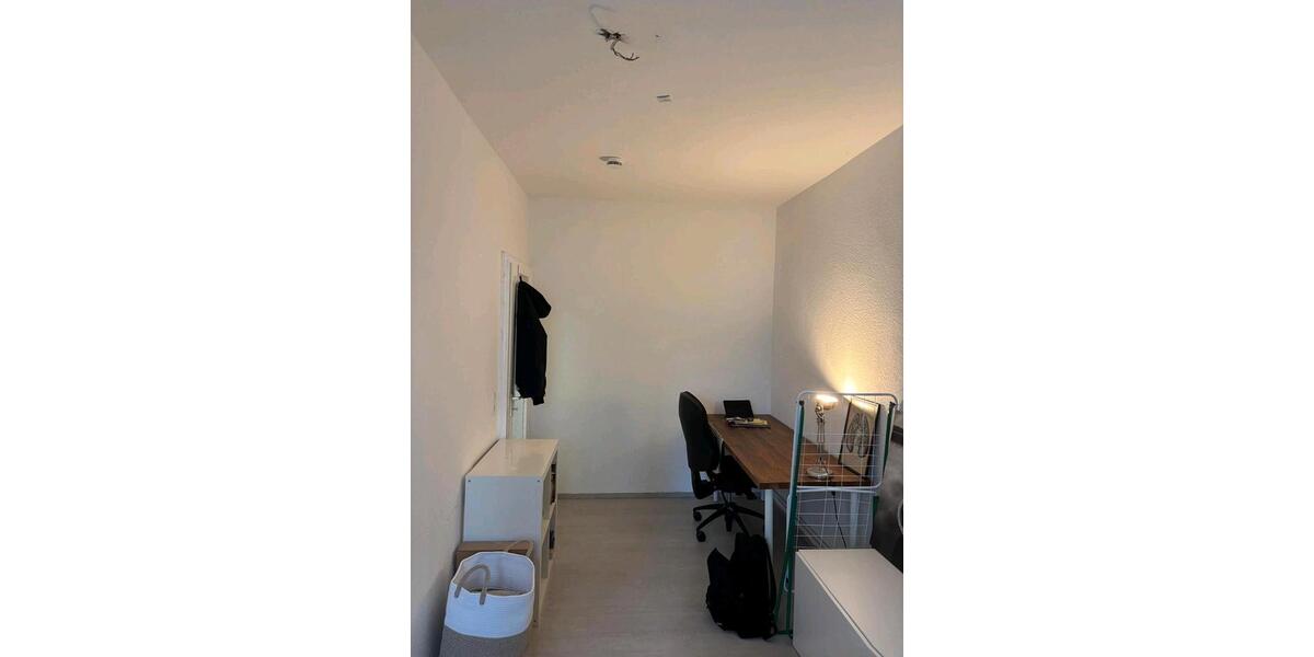 Erdgeschoßwohnung Hürth - 3 Zimmer, 67 m&sup2;, 1.100&euro; | Angebot:25842765
