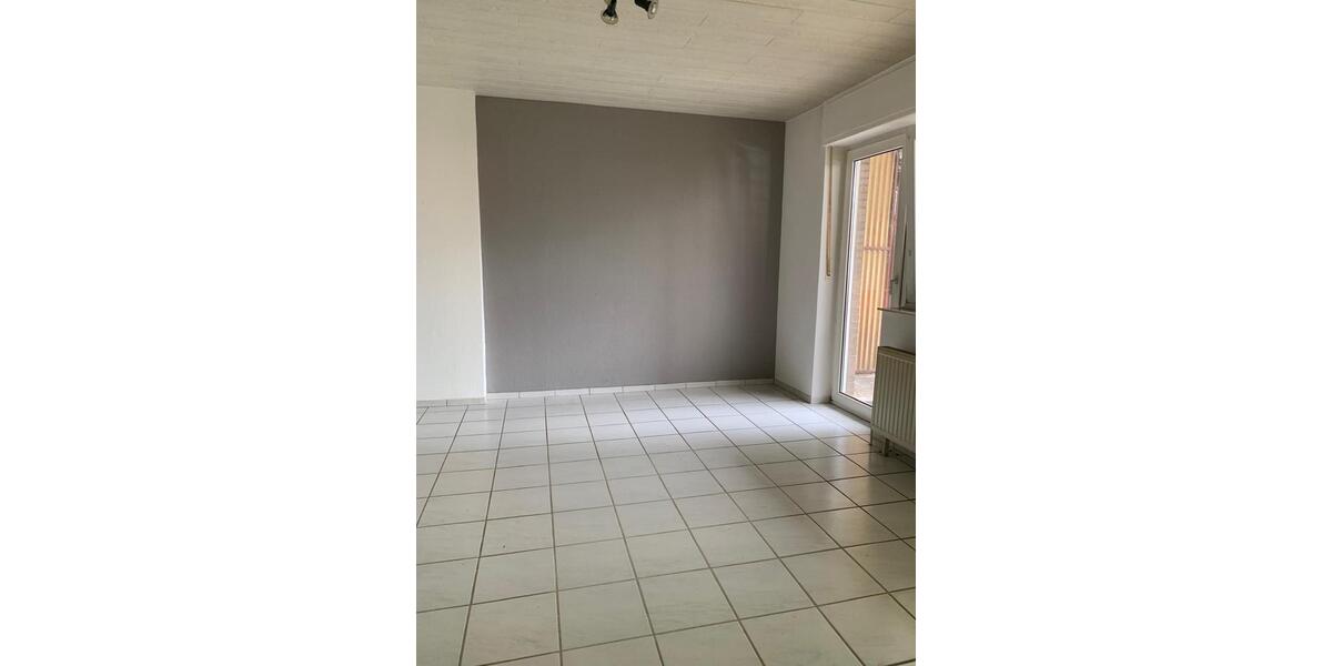 Terrassenwohnung Aldenhoven - 3 Zimmer, 72 m&sup2;, 450&euro; | Angebot:25978319