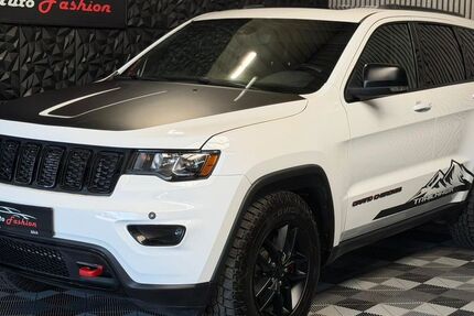 Jeep Grand Cherokee 61.090 km 29.950 &euro; Jülich 52428