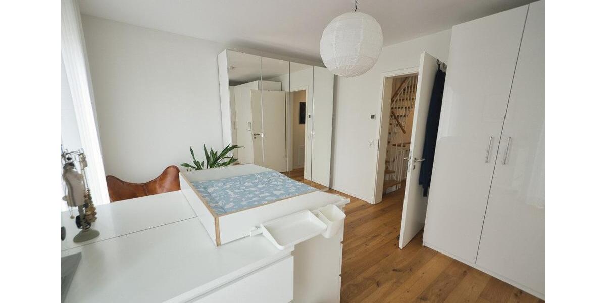 Reihenhaus Erftstadt - 5 Zimmer, 140 m&sup2;, 579.000&euro; | Angebot:26821731