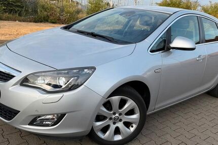 Opel Astra 120.000 km 6.750 &euro; Köln 50765