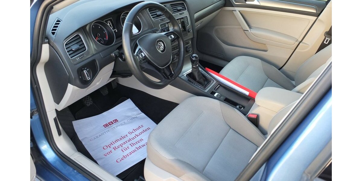 VW Golf VII COMFORTLINE PANORAMADACH KLIMAAUTOMATIK 1 150.000 km 9.908 &euro; Köln 50858