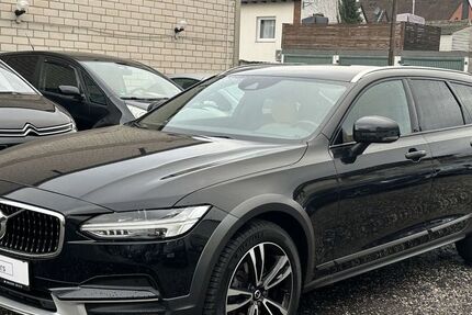Volvo V90 Cross Country 110.000 km 28.600 &euro; Kerpen 50171