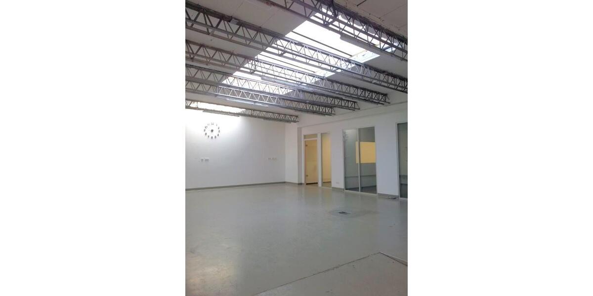 Köln-Nippes befahrbare Elektro-Werkstatt mit Büro und Sanitäranlage , ca. 174 m² - Gewerbeobjekt Köln Nippes | Angebot:24592685