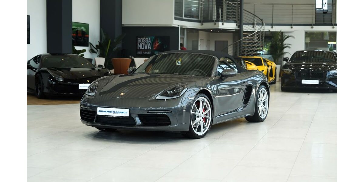 Porsche Boxster 32.847 km 58.980 &euro; Köln 51147