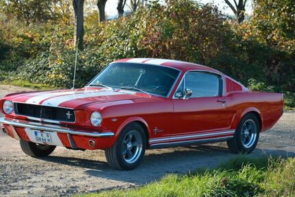 Ford Mustang 134.000 km 51.749 &euro; Köln 50859
