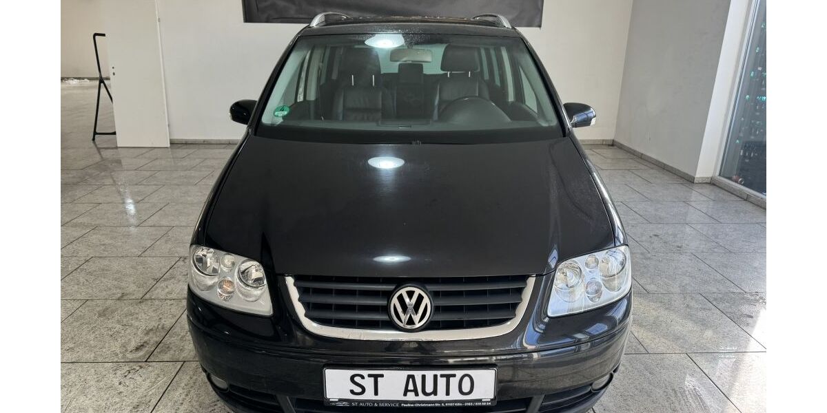 VW Touran 416.605 km 2.490 &euro; Köln 51107