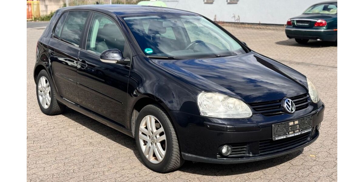 VW Golf 104.200 km 3.950 &euro; Bornheim 53332