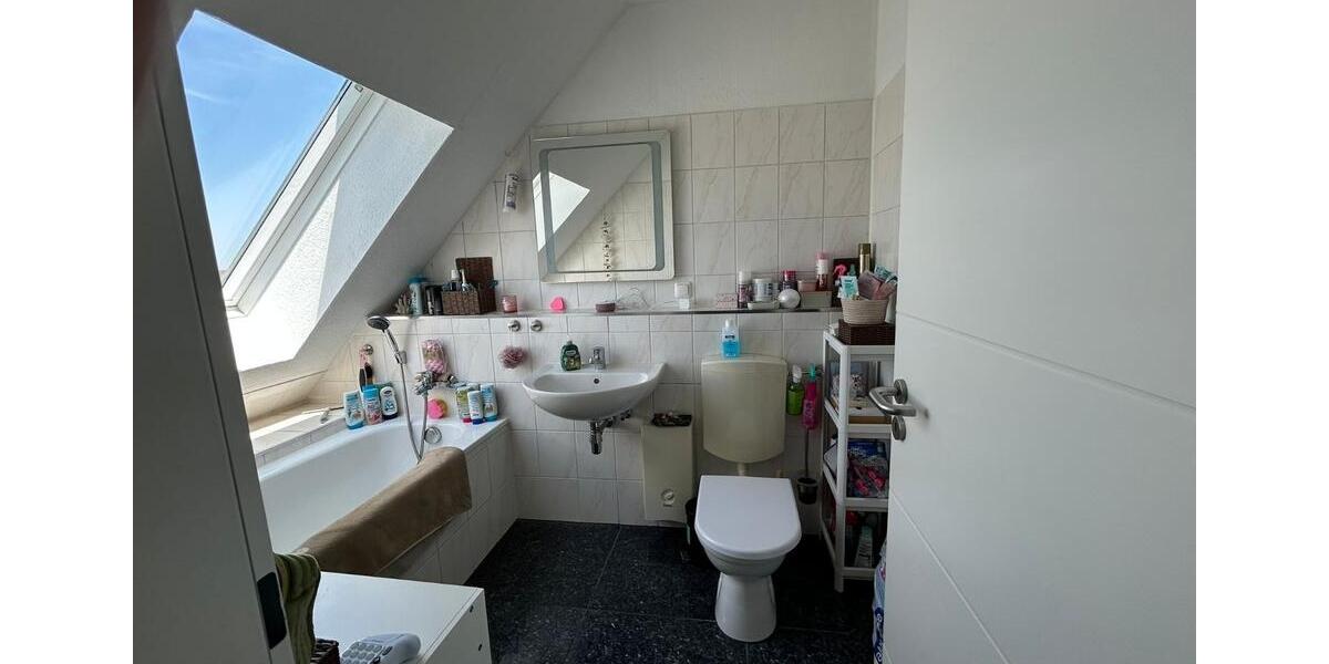 Etagenwohnung Zülpich - 3 Zimmer, 73 m&sup2;, 615&euro; | Angebot:25085037