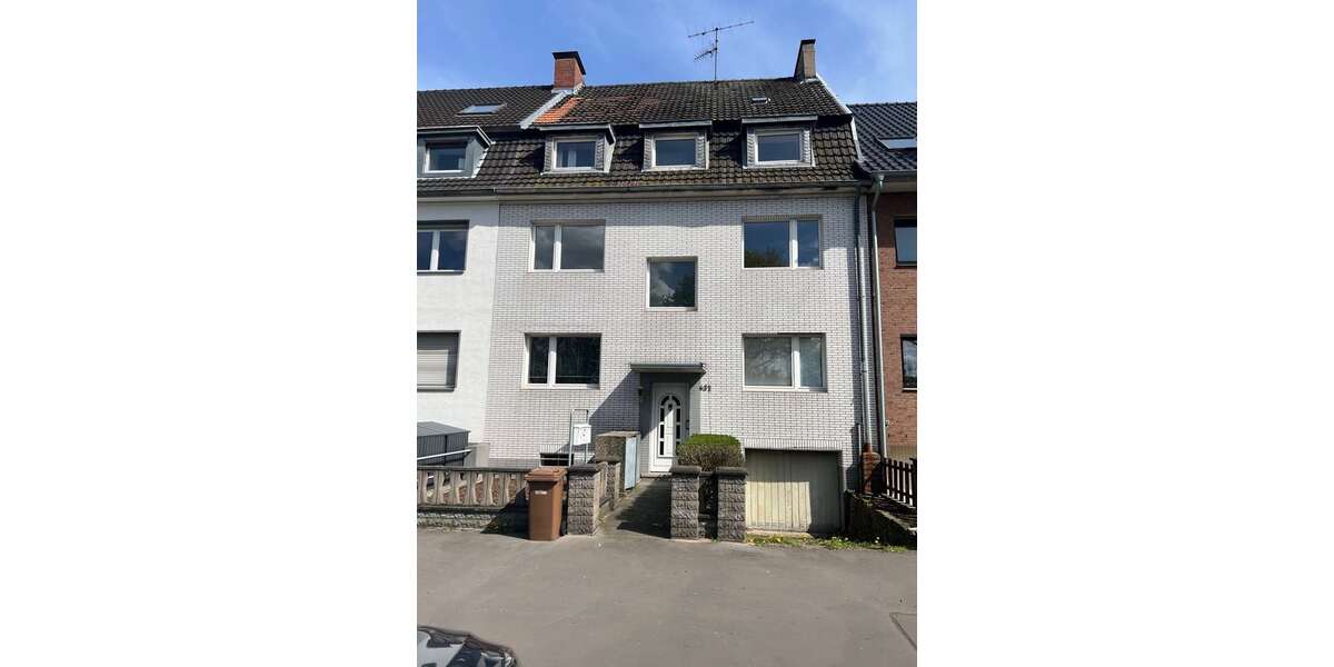 Etagenwohnung Köln Niehl - 5 Zimmer, 125 m&sup2;, 330.000&euro; | Angebot:26809359