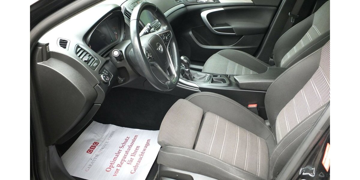 Opel Insignia WM26:EDITION NAVI PARKPILOT/KAMERA 17 Zol 96.093 km 9.998 &euro; Köln 50858