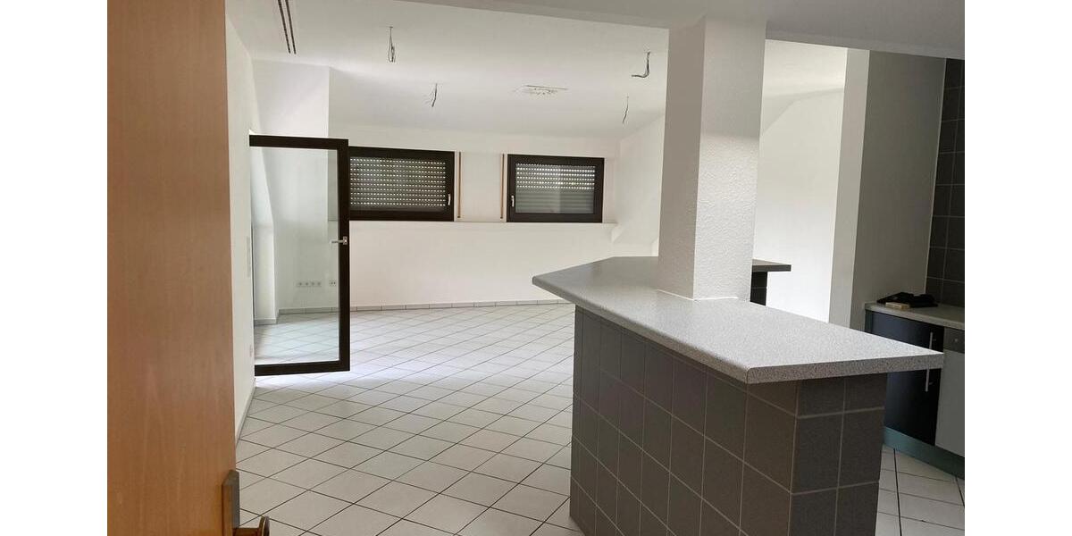 Dachgeschoßwohnung Pulheim - 3 Zimmer, 73 m&sup2;, 1.200&euro; | Angebot:24896200