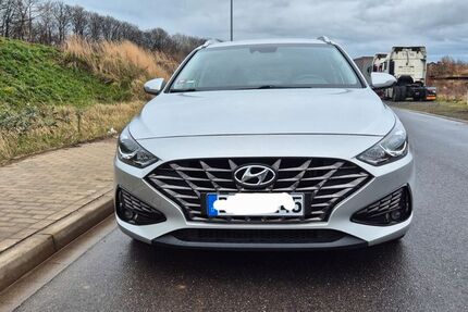 Hyundai i30 180.000 km 10.900 &euro; Bergheim 50129