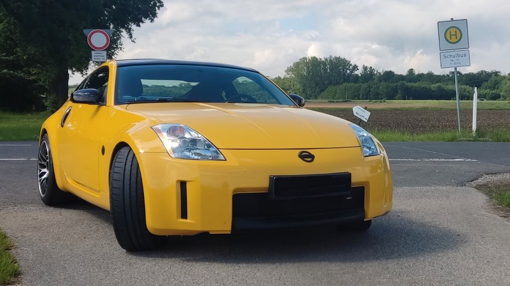 Nissan 350Z 100.000 km 20.200 &euro; Jülich 52428