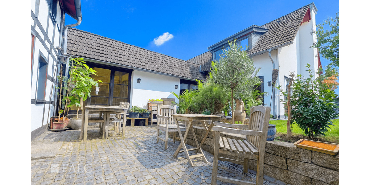 Einfamilienhaus Swisttal Morenhoven - 7 Zimmer, 238 m&sup2;, 699.000&euro; | Angebot:25678061