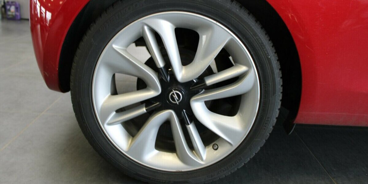 Opel Adam 1.4 118.783 km 6.980 &euro; Euskirchen 53881