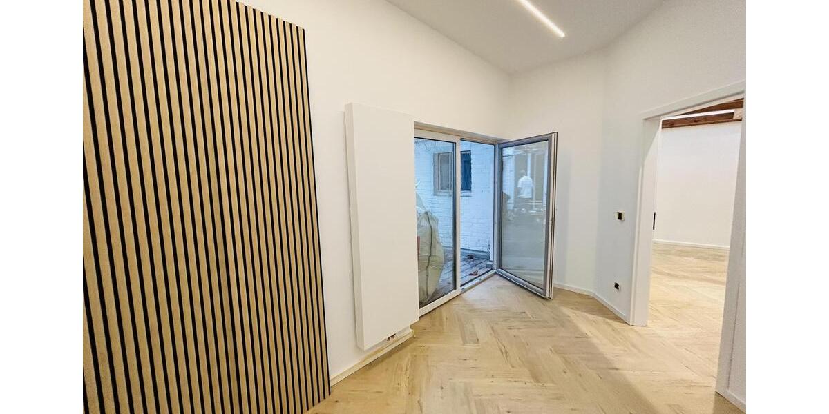 Terrassenwohnung Köln Ehrenfeld - 4 Zimmer, 85 m&sup2;, 1.990&euro; | Angebot:23274446