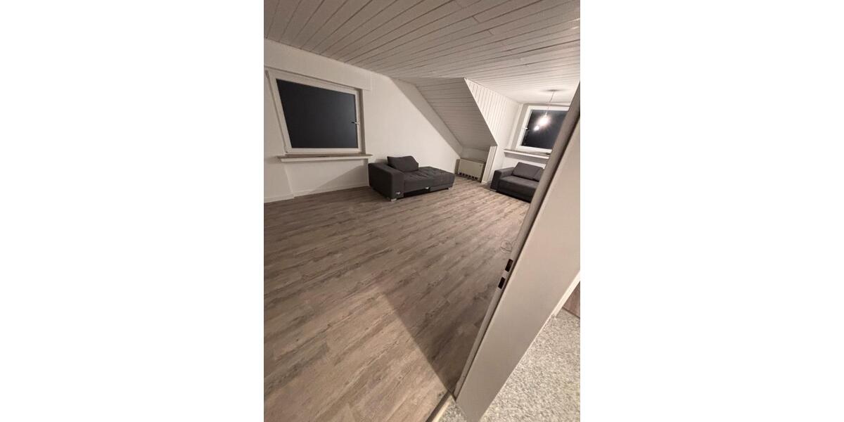 Dachgeschoßwohnung Köln Ehrenfeld - 1 Zimmer, 54 m&sup2;, 890&euro; | Angebot:25363527