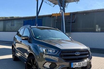 Ford Kuga 92.000 km 12.500 &euro; Bergheim 50129
