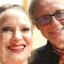 HERBSTKONZERT | AUTUMN LEAVES - Ein Abend voller Klang & Poesie 06.11.2026 Hinterhofsalon