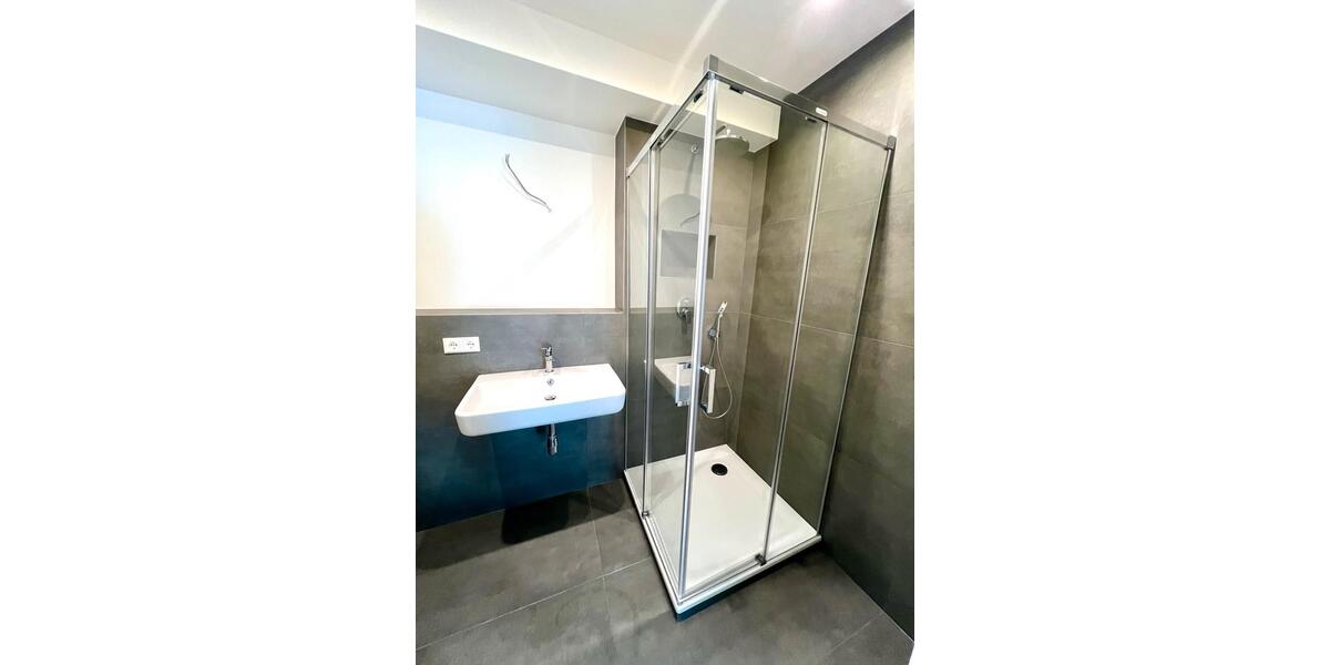 Etagenwohnung Wesseling - 2 Zimmer, 60 m&sup2;, 245.000&euro; | Angebot:25561173