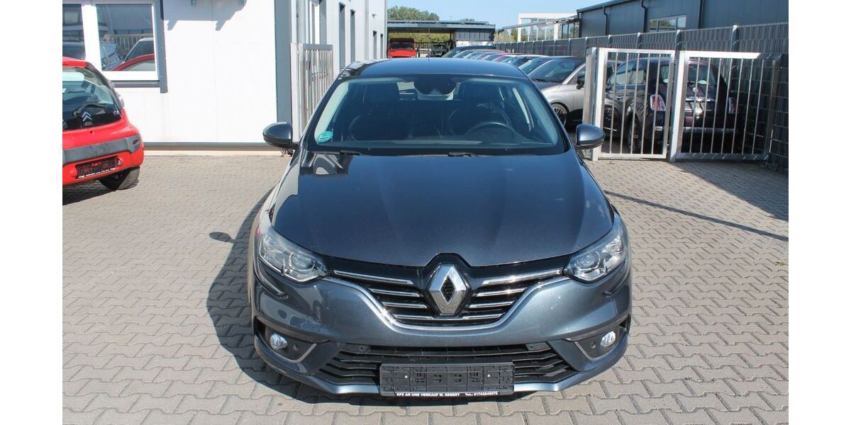 Renault Megane 97.136 km 9.450 &euro; Euskirchen 53879