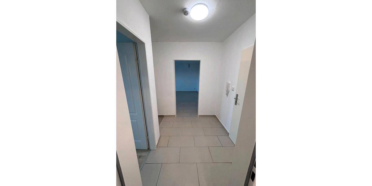 Etagenwohnung Grevenbroich Neuenhausen - 2 Zimmer, 63 m&sup2;, 800&euro; | Angebot:25921653