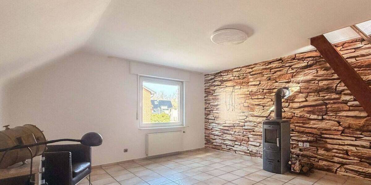 Einfamilienhaus Frechen Grefrath - 9 Zimmer, 240 m&sup2;, 699.000&euro; | Angebot:26686658