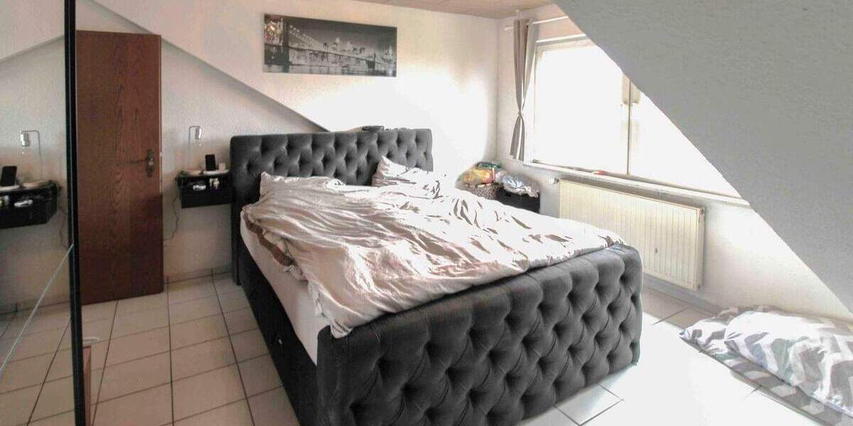 Mehrfamilienhaus, Wohnhaus Hürtgenwald Kleinhau - 8 Zimmer, 220 m&sup2;, 315.000&euro; | Angebot:25717138