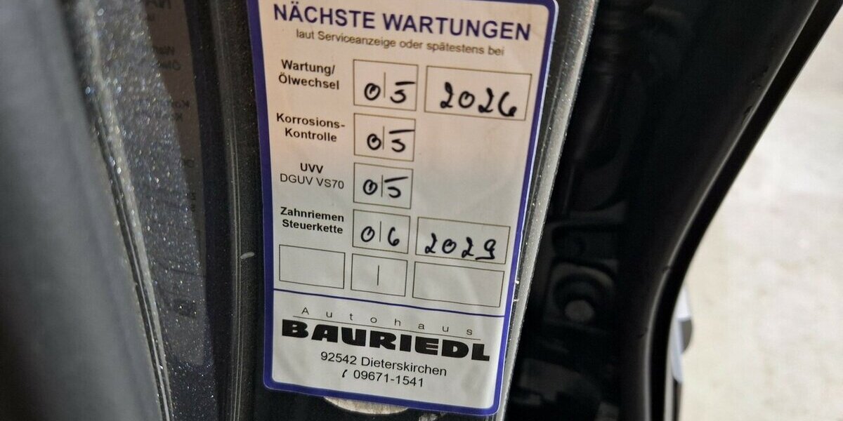 Ford Focus Navi+Temp+Sitzh+Spurh+CarPlay+6xServ+1H+E6 93.000 km 11.250 &euro; Erftstadt 50374